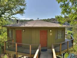 Waterside Escape near golf courses with Pool & Hot Tub [# 2 Golden Rod] - Image 2