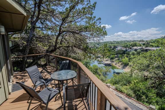 Watersport Treehouse Cabin on Lake Travis, Cave Pool [#12 Honeysuckle] - Image 1