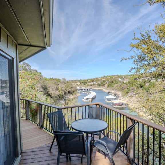 Digital nomad waterfront retreat with pool and jacuzzi [#10 Texas Thistle] - Image 1